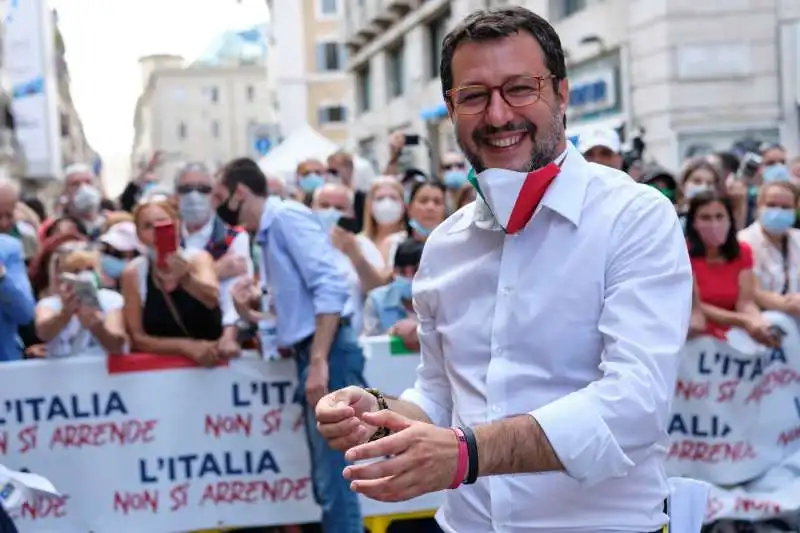 matteo salvini   flash mob del 2 giugno 3