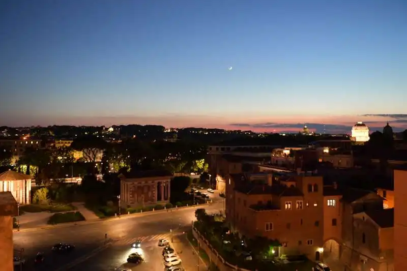 panorama di roma visto dalla terrazza di palazzo rhinoceros  (6)