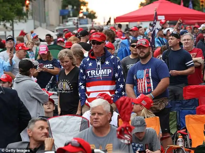 sostenitori di trump a tulsa