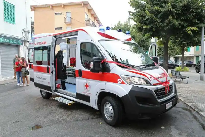 AMBULANZA CROCE ROSSA 2