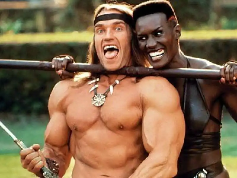 arnold schwarzenegger e grace jones sul set di conan il distruttore 