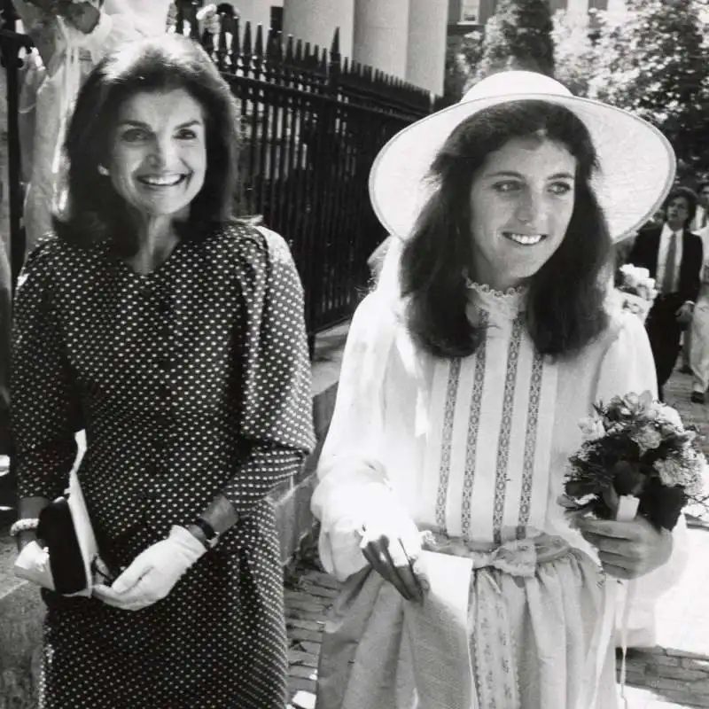 caroline kennedy con la madre jackie 