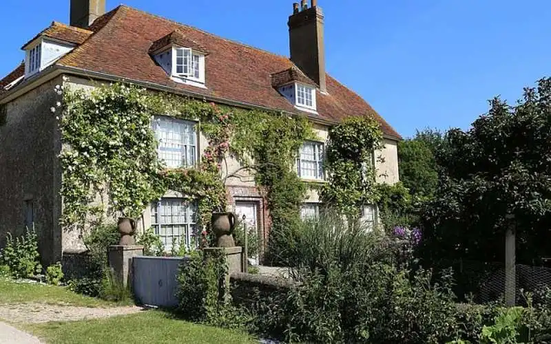 Charleston Farmhouse