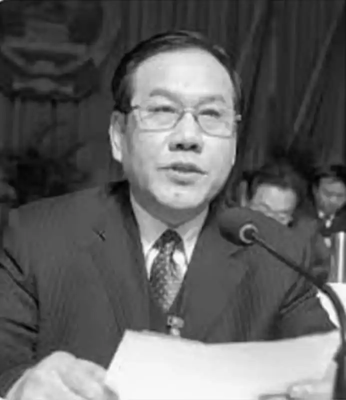 Dong Jingwei