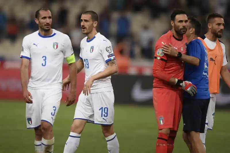 giorgio chiellini e leonardo bonucci con la maglia della nazionale