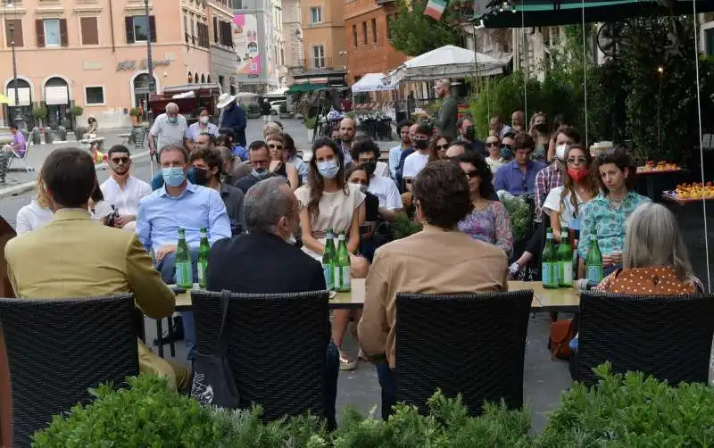 invitati alla presentazione