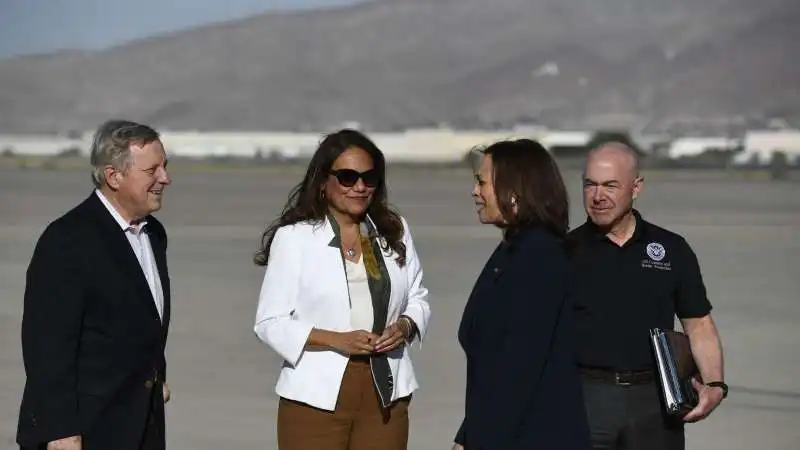 kamala harris a el paso 4