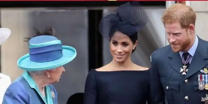 LA REGINA ELISABETTA CON MEGHAN E HARRY