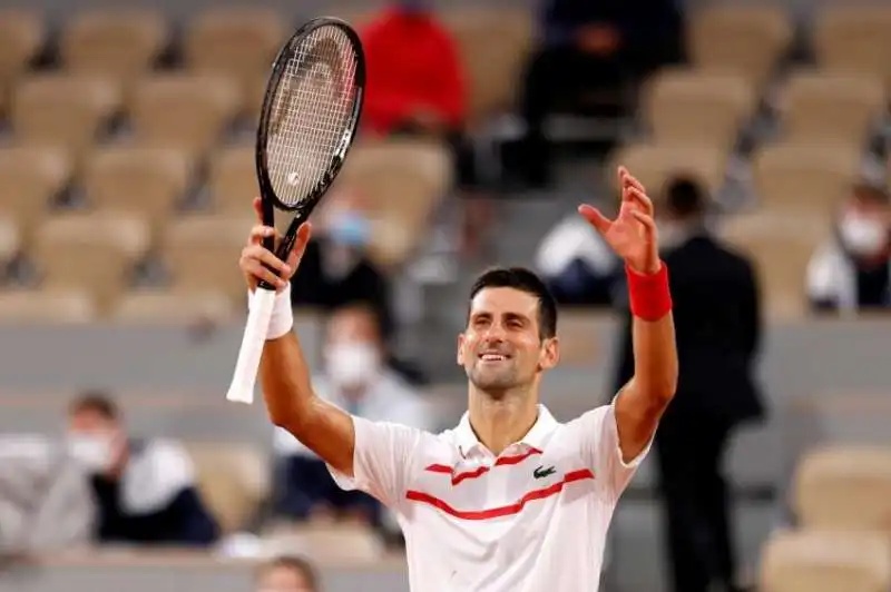 nole djokovic batte rafael nadal al roland garros 4