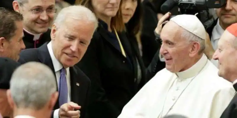 papa francesco e joe biden 4