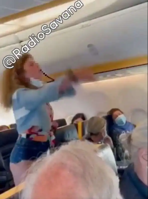 passeggera sul volo ryanair  