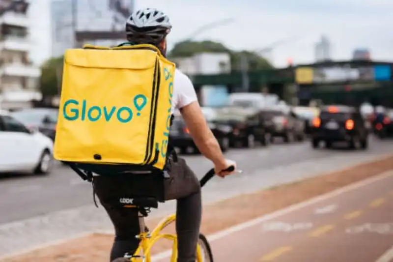 RIDER DI GLOVO