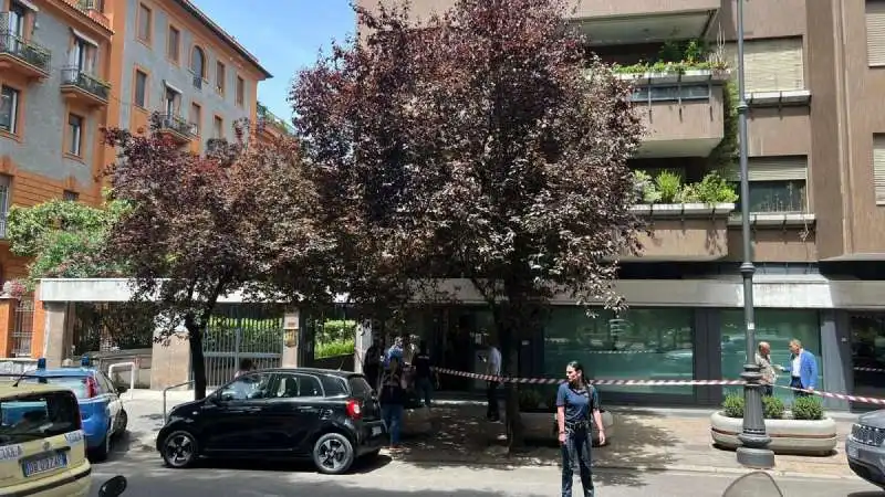 allarme bomba alla sede di leonardo a roma 