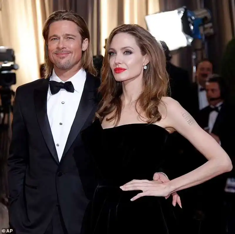 brad pitt e angelia jolie nel 2012