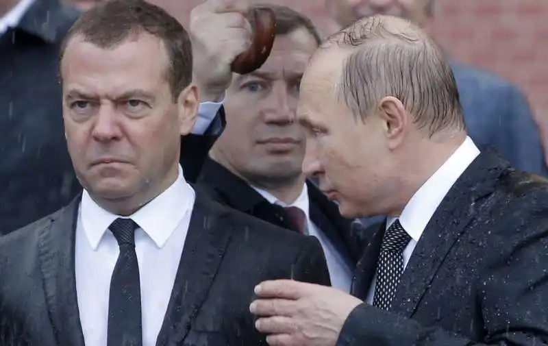 dmitri medvedev vladimir putin