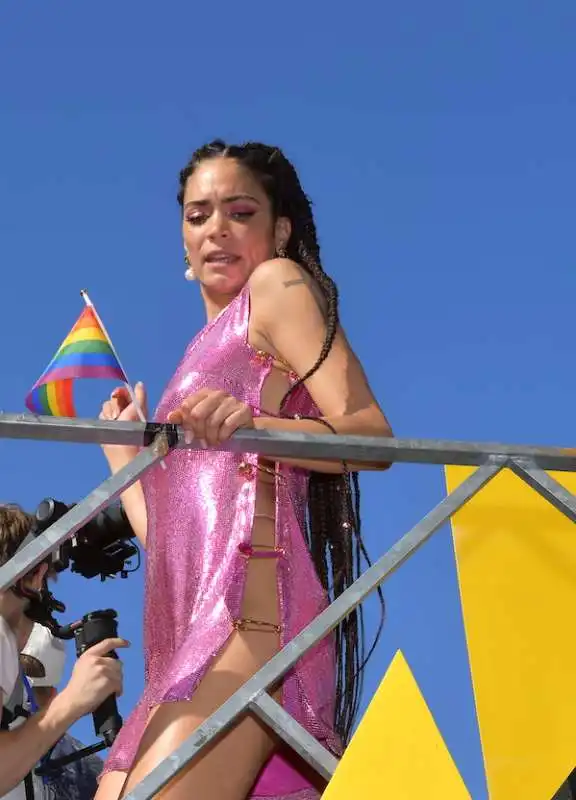 elodie madrina del roma pride 2022  foto di bacco