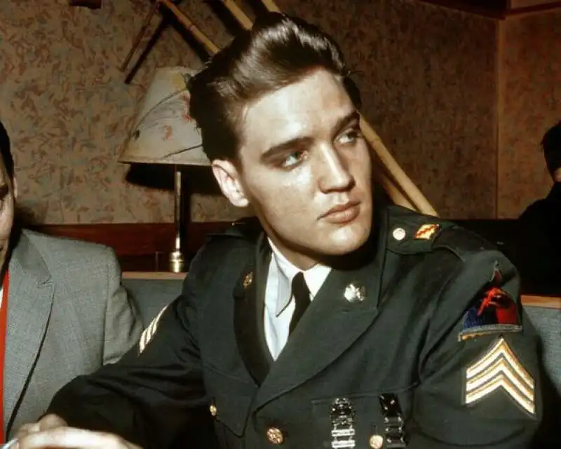 elvis presley un mito senza tempo 