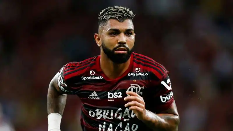 gabriel barbosa 8