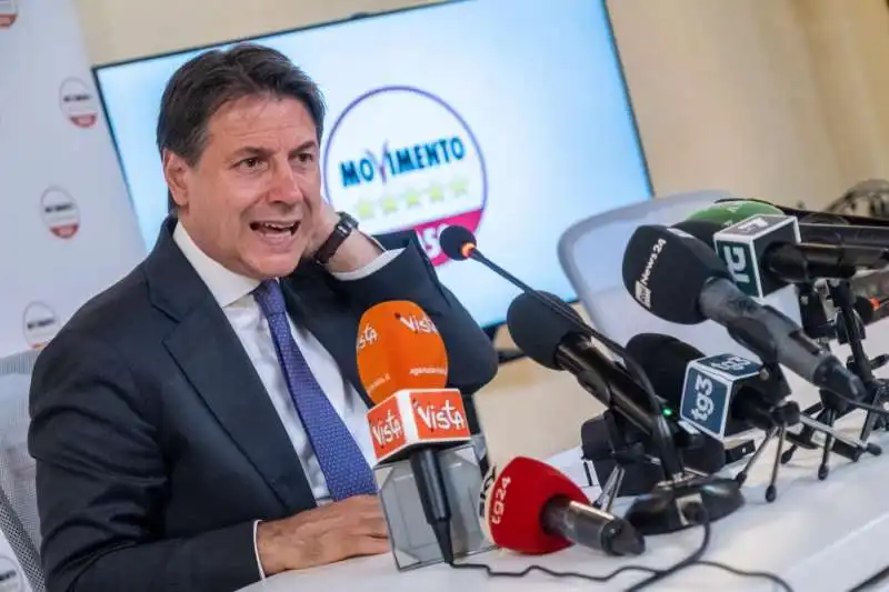 giuseppe conte   3