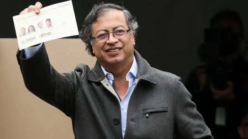 gustavo petro 1