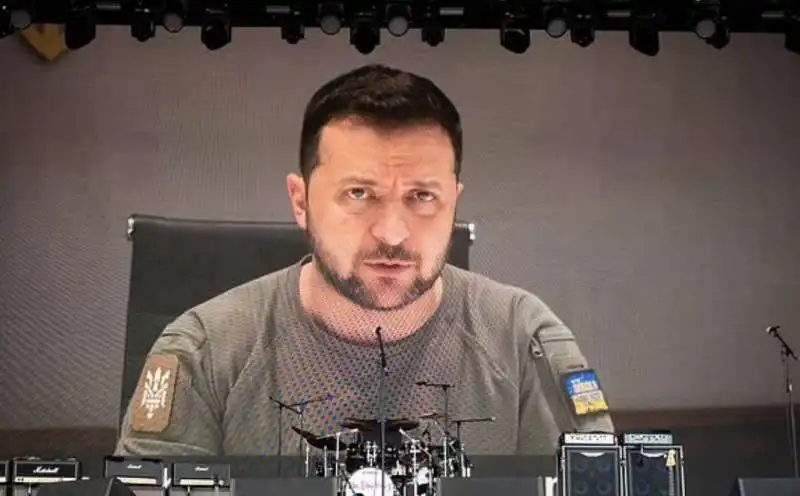 il videomessaggio di volodymyr zelensky al festival di glastonbury  1