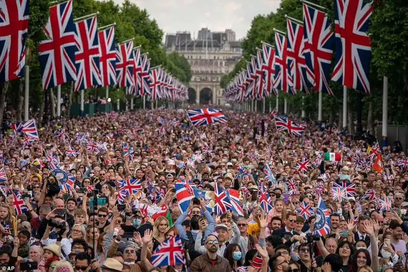 inglesi a buckingham palace