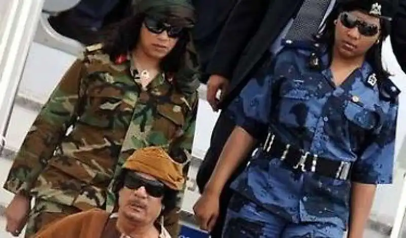 le amazzoni di gheddafi 4