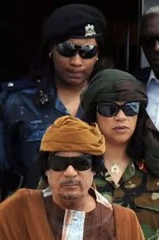 le amazzoni di gheddafi 7