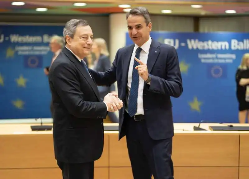 Mario Draghi Kyriakos Mitsotakis 