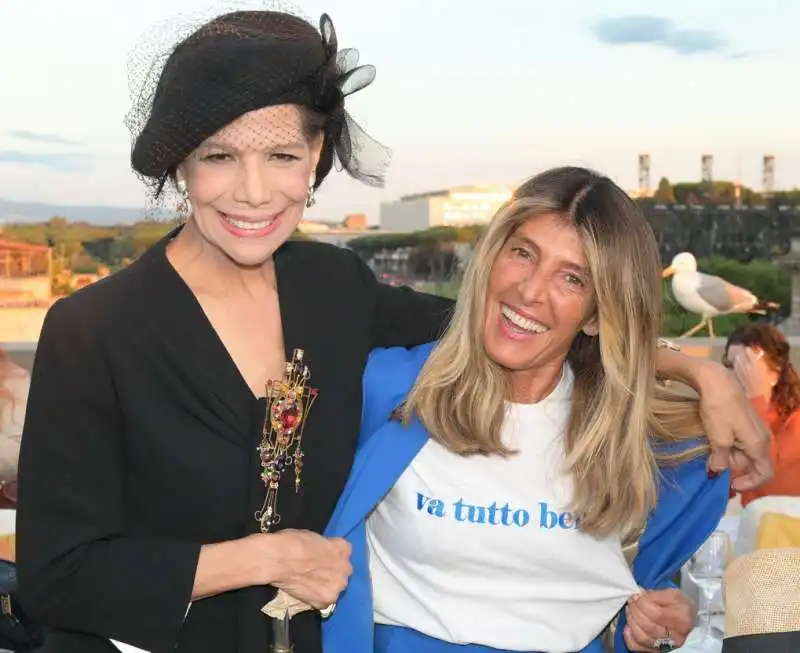 marisela federici  giovanna caruso fendi  foto di bacco