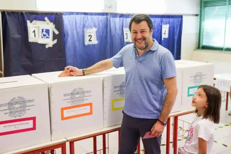 matteo salvini   referendum sulla giustizia 1  