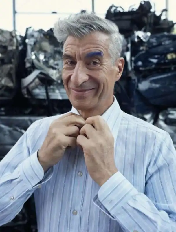 maurizio cattelan