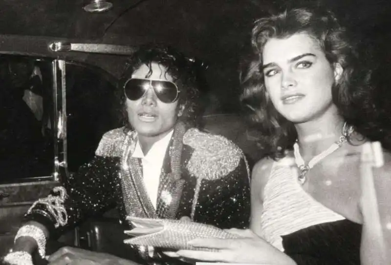 michael jackson e brooke shields   after party grammy awards 1984   ph ron galella