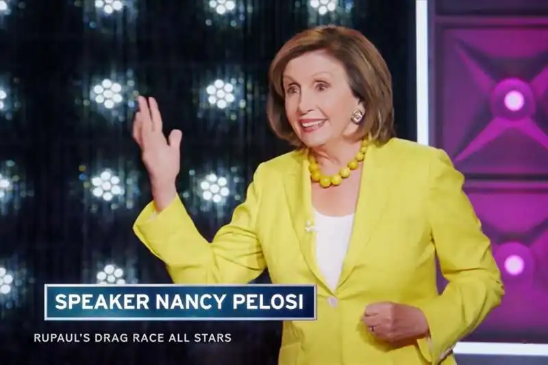 Nancy Pelosi al RuPauls Drag Queen