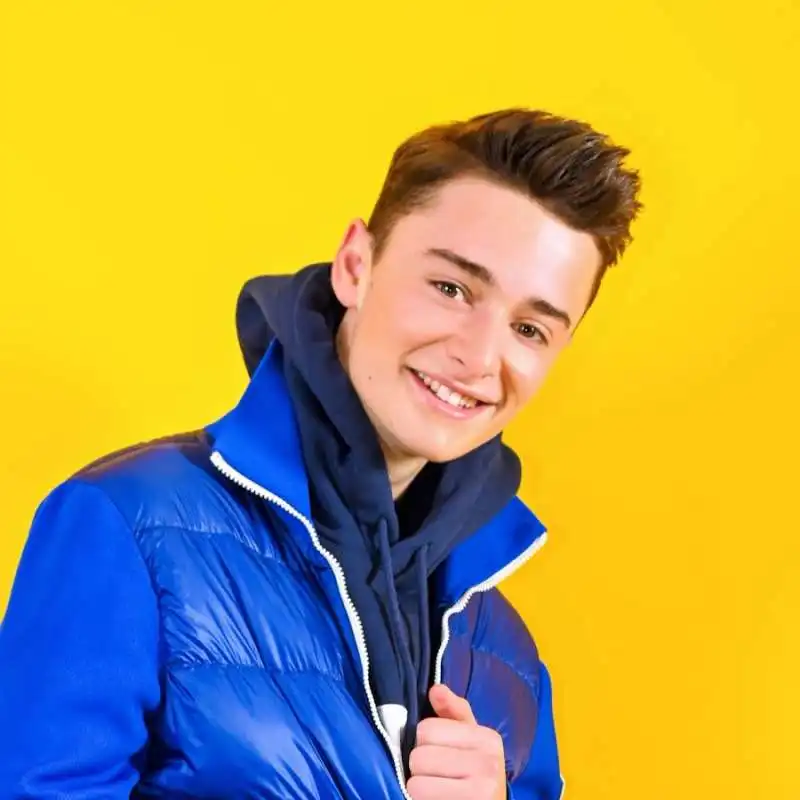 noah schnapp 2