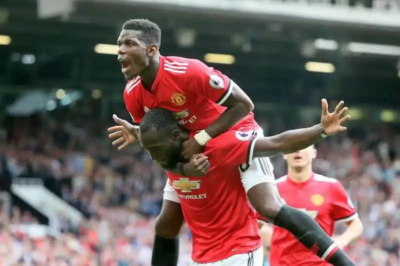 paul pogba e romelu lukaku 