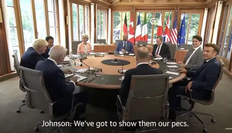 siparietto tra johnson e trudeau al g7 in germania   2