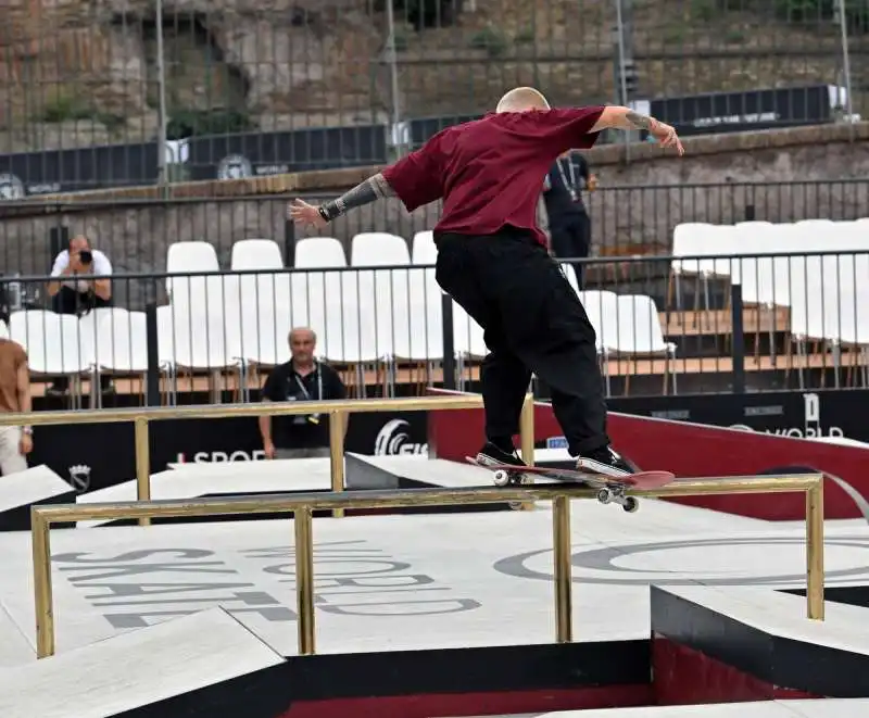 streetskateboardingrome foto mezzelani gmt105