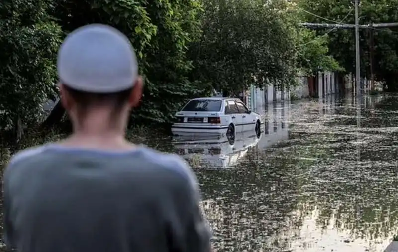 allagamento dopo l attacco alla diga di nova kakhova    3