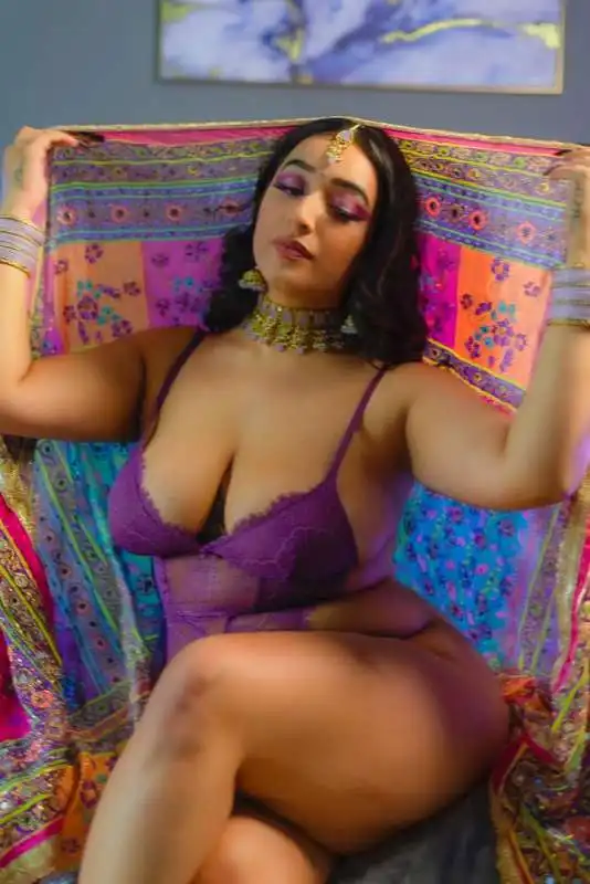 amara rakhi gill 9