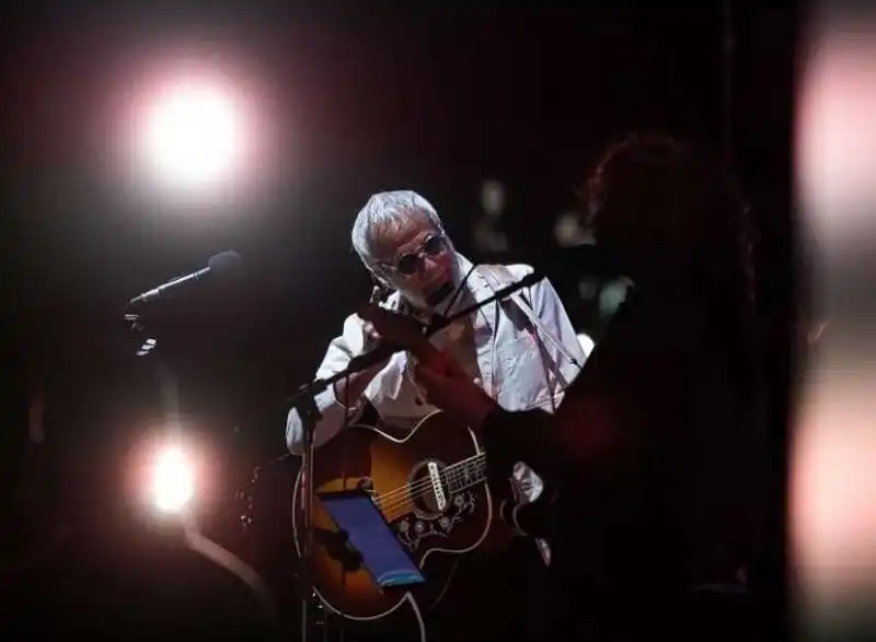 CAT STEVENS YUSUF ISLAM CONCERTO A ROMA.  