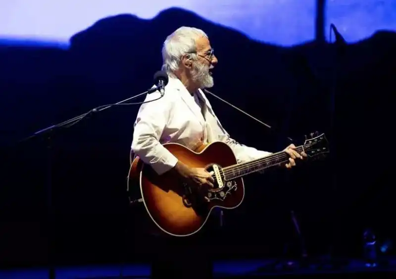 CAT STEVENS YUSUF ISLAM CONCERTO A ROMA.  