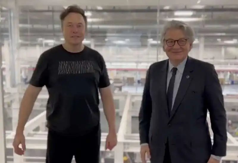 ELON MUSK THIERRY BRETON