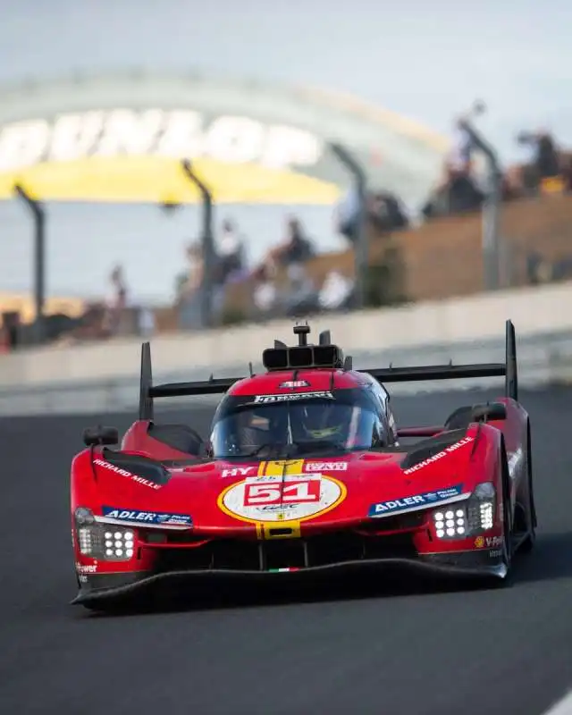 ferrari le mans 2023.   8