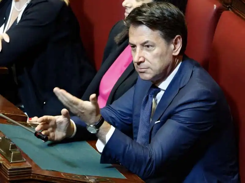 giuseppe conte alla camera 