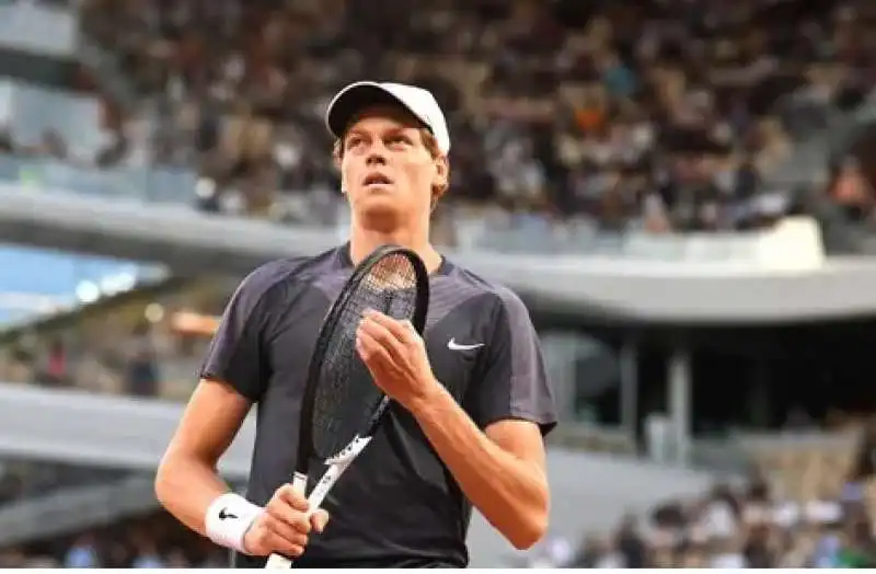 jannik sinner - roland garros