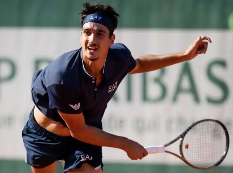 lorenzo sonego   roland garros 3