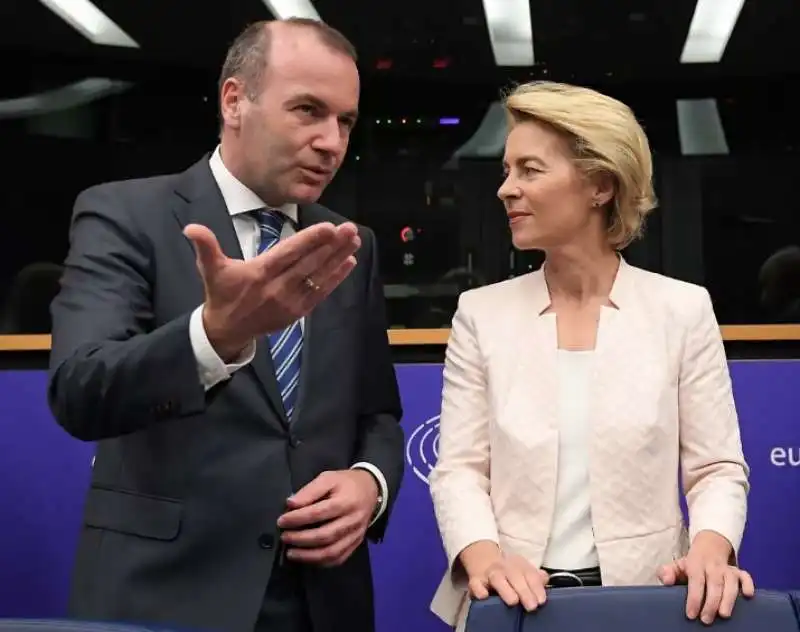 Manfred Weber e Ursula von der leyen 