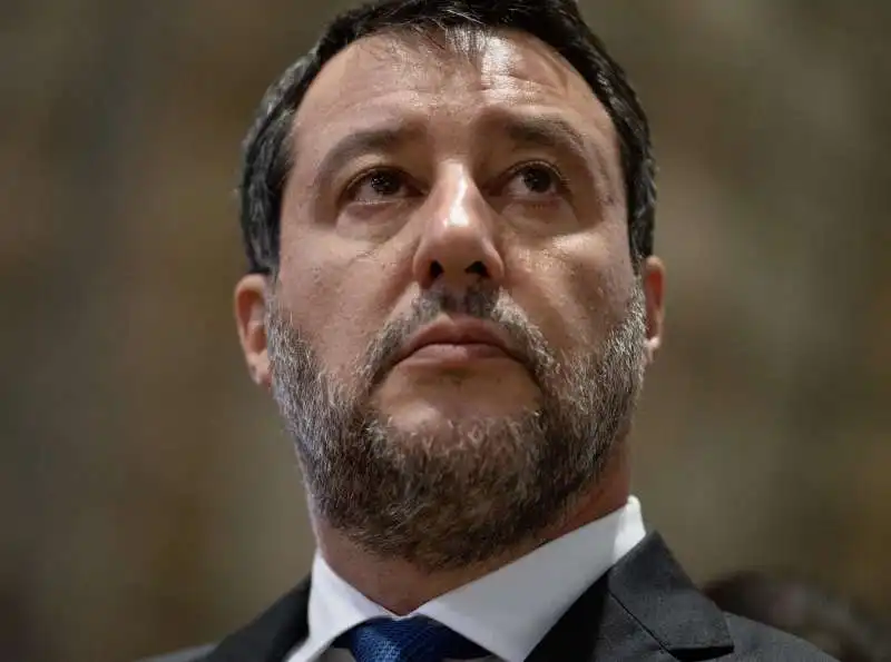 matteo salvini ai funerali di silvio berlusconi  