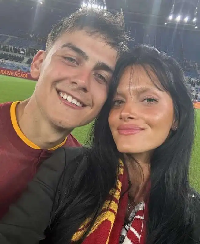 oriana sabatini paulo dybala 1